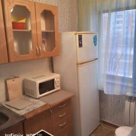 1 комнатная квартира, hotel in Zhezqazghan