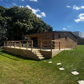 Cocooning chalet avec vue sur mer, hotel Tréveneuc városában