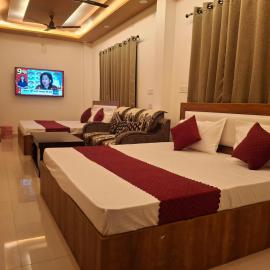 Vamika Palace, hotel in Ayodhya