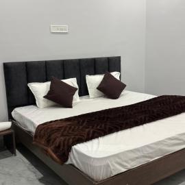 Hotel Sarkar