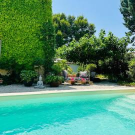 Havre de paix proche centre ville, jardin, piscine