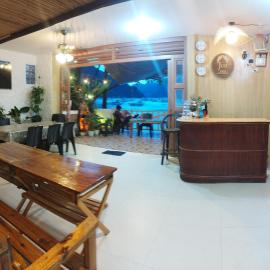 Joyful Guest House, hotel v destinaci El Nido