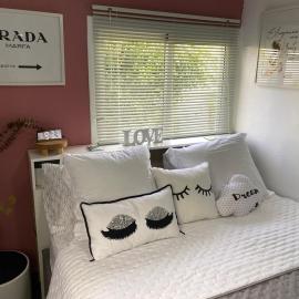 Relaxation guaranteed, equipped and cozy studio, sea view, готель у місті Ле-Муль