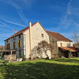 L'ancien moulin, хотел в Jailly-les-Moulins