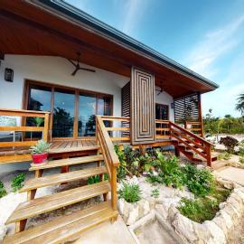 Secluded Beach Villa with Concierge by ALOM, hotel i San Pedro