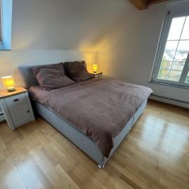 Stylish apartment near Rheinfall Schaffhausen、イェシュテッテンのホテル