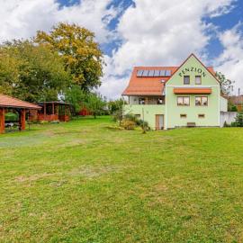 Penzion Fantazie, hotel in Stará Hlína