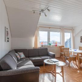 Haus Windböe, Wohnung 6, hotell i Duhnen