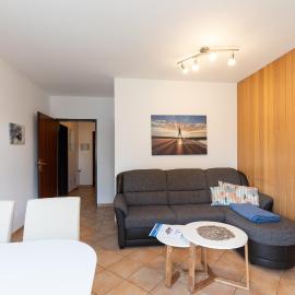 Haus Windböe, Wohnung 3, hotel in Duhnen