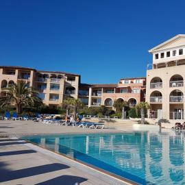 Le Jardin Bleu Agréable T2 vue mer, piscine, jardin