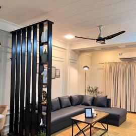 Designer 1 bedroom , self check-in , pool & sauna, khách sạn ở Rawalpindi