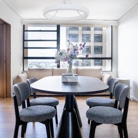 Central CBD High-Level Apartment with Views