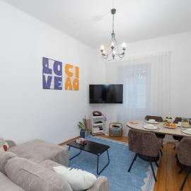 Stylish Old Town Apartment with Infrared Sauna