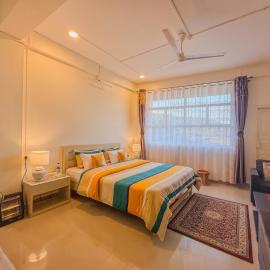 Travel Hill Homestay、Jowaiのホテル