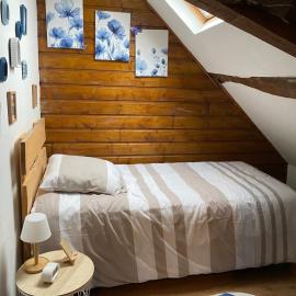 Au Pied de Troncais, hotel u gradu 'Coust'