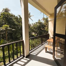Nirvana Surf Retreat - Kabalana