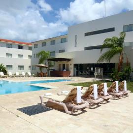 Courtyard by Marriott Playa del Carmen