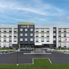 Home2 Suites By Hilton Syracuse Liverpool Airport Area, hotel en Liverpool