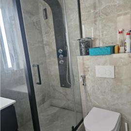 Appartement refait à neuf I 4 chambres à louer individuellement I Business travelers, hotel in Dunkerque