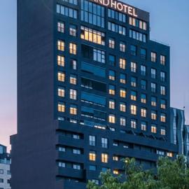 Derand Hotel، فندق في بريشتيني
