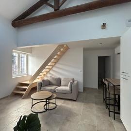 La maison du Quart - Maison de village, hotel a Sommières