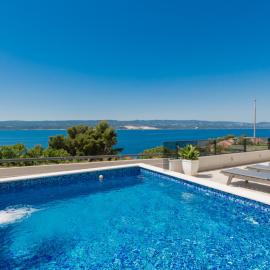 Apartman Mia 2 - Omis by Villas Guide
