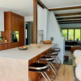 Spacious Villa Near The Sea In Rute, hotell i Lärbro