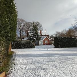 The Beehive Inn, отель в городе Бери-Сент-Эдмундс