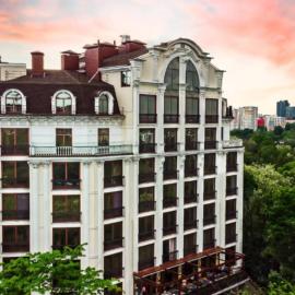 Penthouse in Rose Valley park, hotel v destinácii Kišiňov