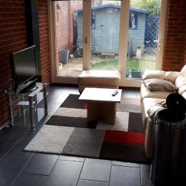 RentUnique Amazing town centre home with parking 6 bedrooms 3 bathrooms