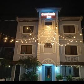 The Overlook Inn, Tagaytay City, hotel v destinácii Tagaytay