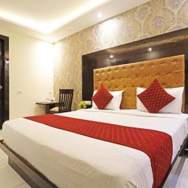 Comfy Stay Hotels 2nd Floor, hotel in New Delhi