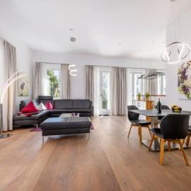 Ferienwohnung Strandmuschel Villa First Sellin: Ostseebad Sellin şehrinde bir otel