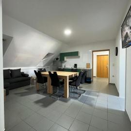3100 Apartment RATZERSDORFER SEEN Top 11, hotel in Sankt Pölten