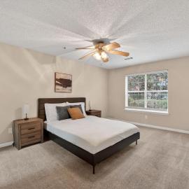Spacious condo near Atlanta with great sleep, hotel in Stockbridge