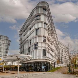 Radisson Blu CDG Airport Terminal Hotel, Paris, khách sạn ở Tremblay En France