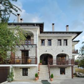Mikri Arktos, hotel em Elati