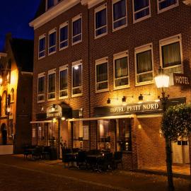Viesnīca Hampshire Hotel Petit Nord pilsētā Horna