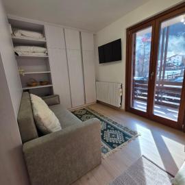 Cancano - appartamento con giardino, hotell sihtkohas Valdidentro