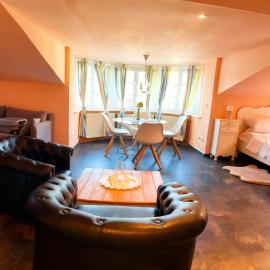 Weingut Mathis Apartment 1 Burgblick