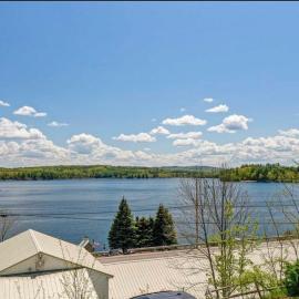 Lake & Mtn Views, Modern Comfort for 2!, hotel Tiltonban