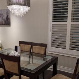 Bright Room Private Bathroom Parking Available min 30 nights, hotell i Markham