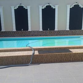 Villa Atlas, hotell i Batu