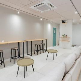 atic Guesthouse, hotel in Takamatsu