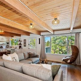 Yama Cabin - 5 min walk to the village, EV plug, hot tub, kid & pet friendly, hotel Lake Arrowheadben