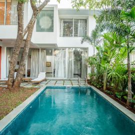 La Agueda 05 by The Blue Kite- 2BHK Villa with Private Pool & Garden Located in Nerul, hotel em Nerul