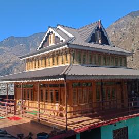 Madheso에 위치한 호텔 divine home stay