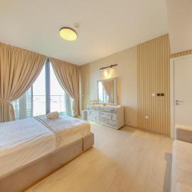 3BR Amazing Penthouse of Aljada in Misk 2 - Skyline views - 3WC - Maid washroom