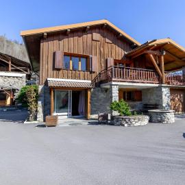 Chalet 8 personnes, face aux montagnes