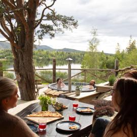 GapaLux ved Hammervatnet, hotel v destinaci Levanger